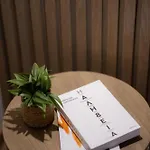 65 - Comfortable Vólosz